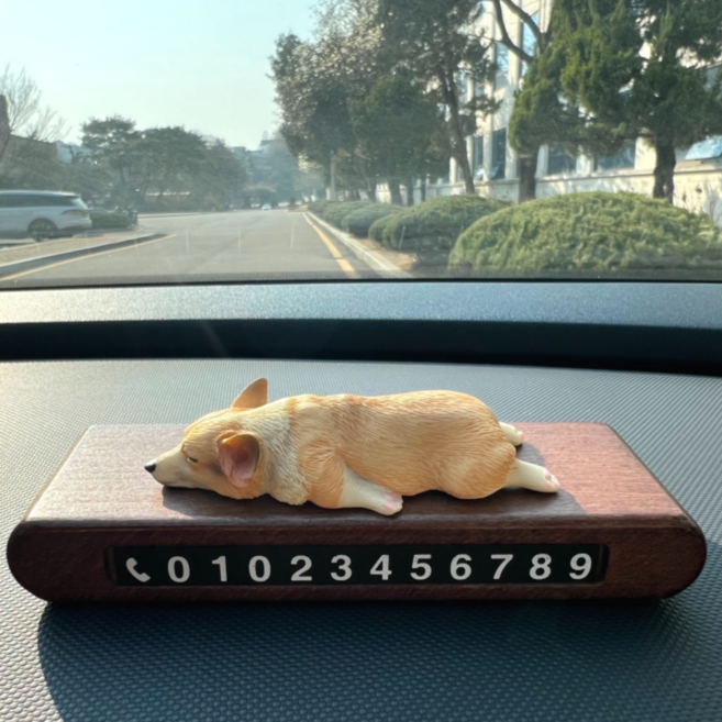 루미먼트 프리미엄 원목 귀여운 웰시코기 강아지 자동차 주차번호판 전화번호판, 1개, 엎드린 꿀잠 코기 A