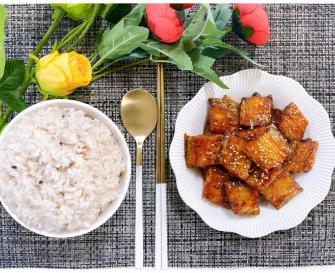 [군산]성환식당 전국판매1위*6시내고향 방송*30년전통 맛집 밥도둑 풀치조림, 600g, 1개