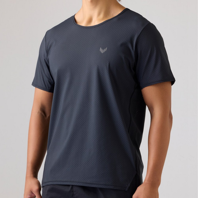 미세한 공기구멍 기능성 러닝 반팔 티셔츠 LESTE Aero Tee