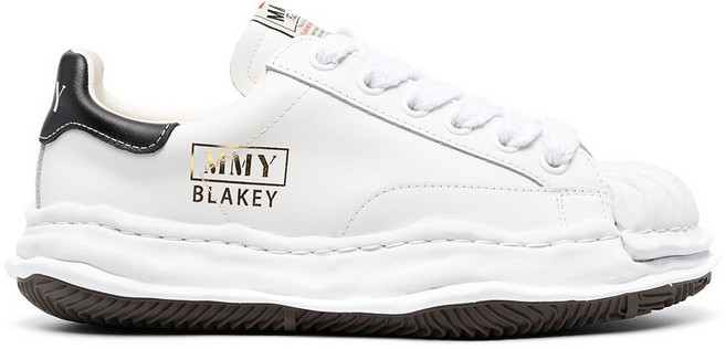 메종미하라야스히로 블레이키 가죽 로우탑 스니커즈