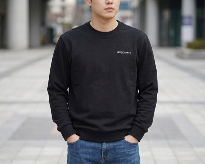 브랜드정품 디스커버리 맨투맨 덴버 스몰로고 세미오버핏 티셔츠