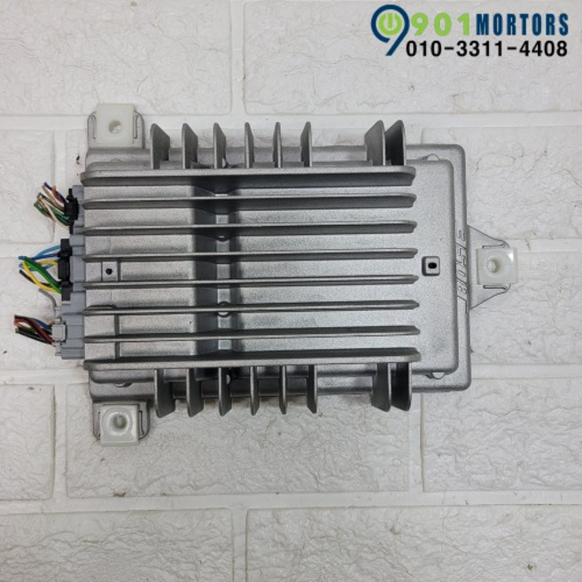 캐딜락CTS 2세대 앰프 20960717 순정 파워엠프 990717