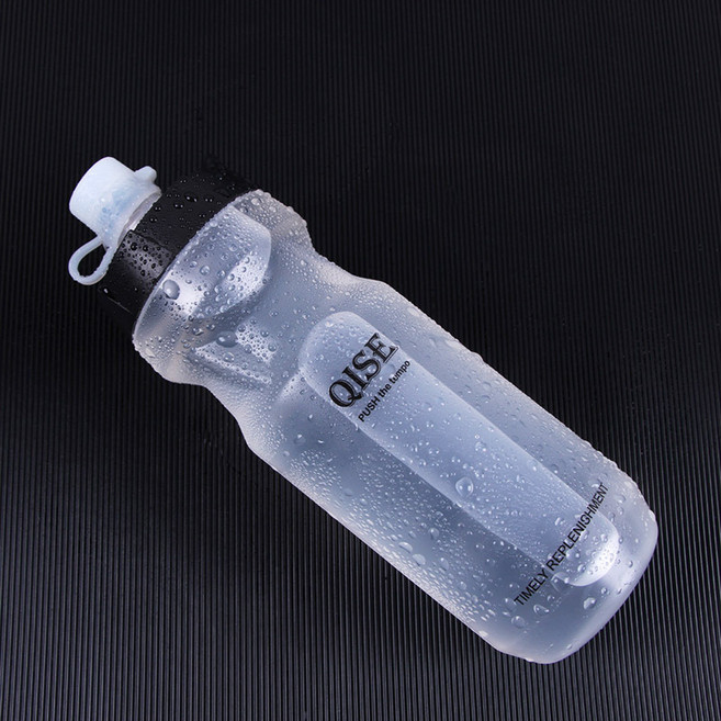 운동 물병 러닝 사이클링 휴대용 물병 야외 마라톤 압축 손잡이 포켓 자전거 물병, 600ml, 투명한 흰색