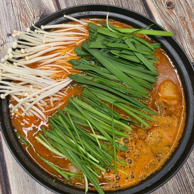 한우 소곱창 전골 소내장모듬 곱창전골 사골곰탕 특제양념, 1개, 1.2kg