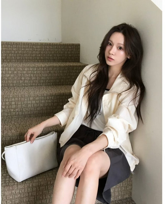 (백화점상품)헤지스레이디스 [26SS] [HSJU-6B402] 헤지스레이디스 경량 린넨혼방 숏 점퍼120268