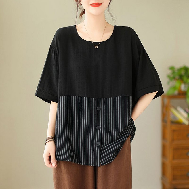 루즈핏 반팔 티셔츠 여름 빅사이즈 배색 디자인 캐주얼 라운드넥 편안한 단추 디테일 데일리룩 중년 여성 린넨 혼방 티셔츠