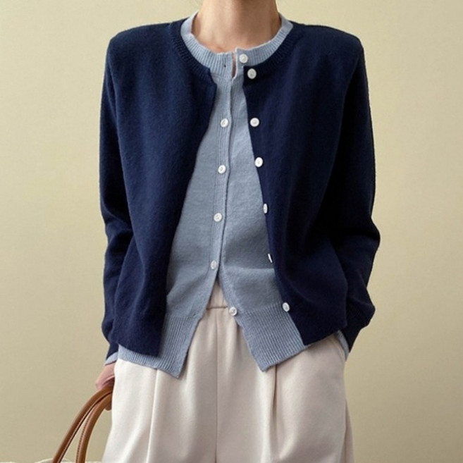 아이엠몽 여성 배색 라운드넥 버튼 가디건