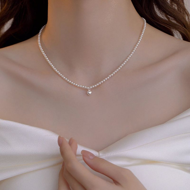 러블리 진주 목걸이