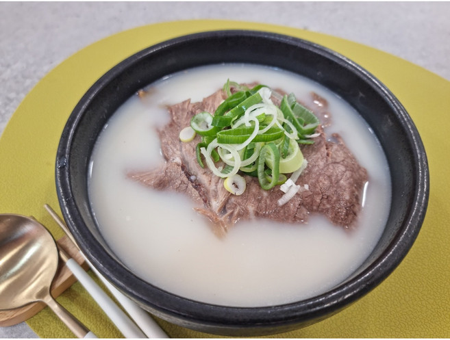 [초원곰탕] 부산하면초원곰탕 500g <서면부전시장에 위치한 초원곰탕>, 4개