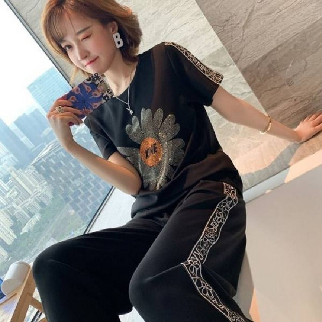 【顯瘦百搭】運動套裝女 休閒套裝 夏季套裝 短袖套裝 兩件套 燙鑽小雛菊 寬鬆大碼 時尚休閒 居家外出運動