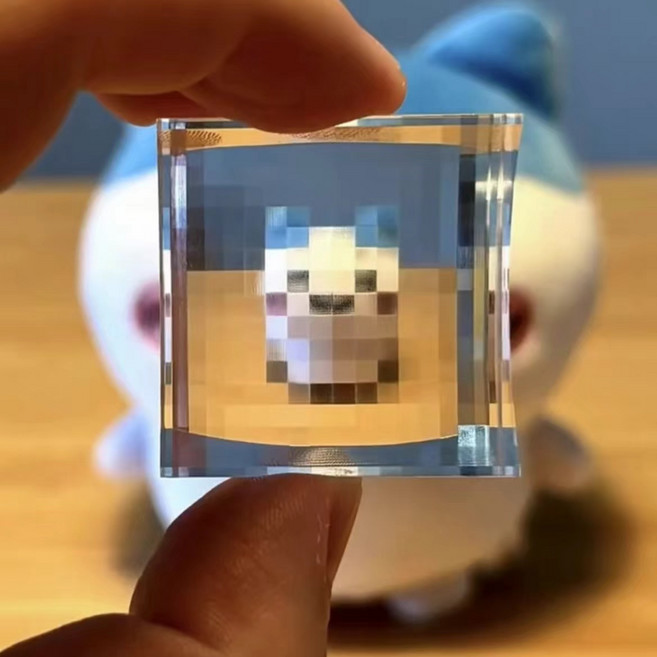 mojoo 포켓 픽셀 월드 키체인 마인크래프트 화소풍 렌즈 열쇠 고리 아크릴 걸이 풍경 사진 모자이크 스타일 픽셀 아트 렌즈 키홀더 트렌디 액세서리 마법의 디지털 렌즈 열쇠고리, 1개, 투명하다.