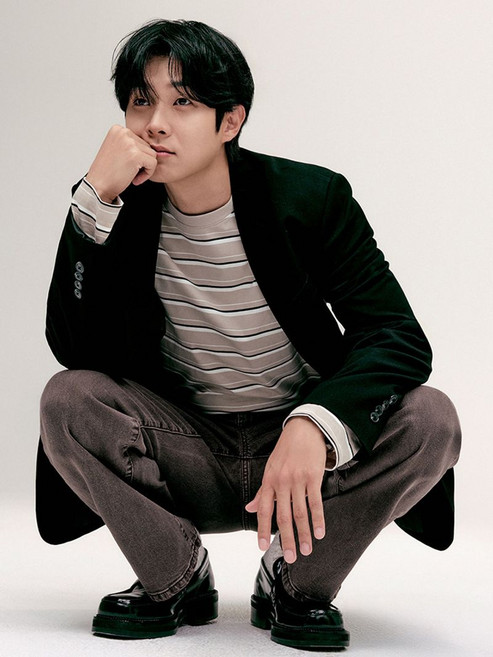 프로젝트엠 PROJECTM 남성 스트라이프 긴팔티 EPG2TR1710