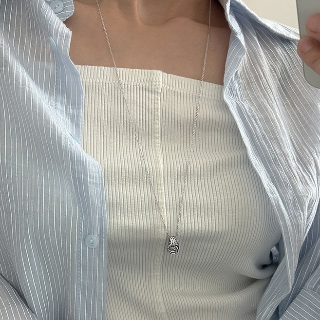 [자체제작]실버 볼드 노트 매듭 꼬임 드롭 롱 목걸이 (70cm)