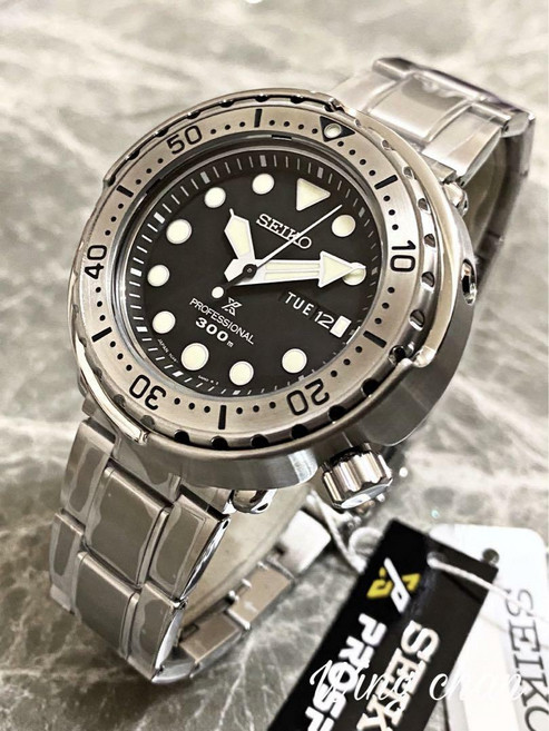 8위 - [Seiko] 세이코 프로스펙스 300미터 다이버스 튜나 남성용 시계 S23633J1