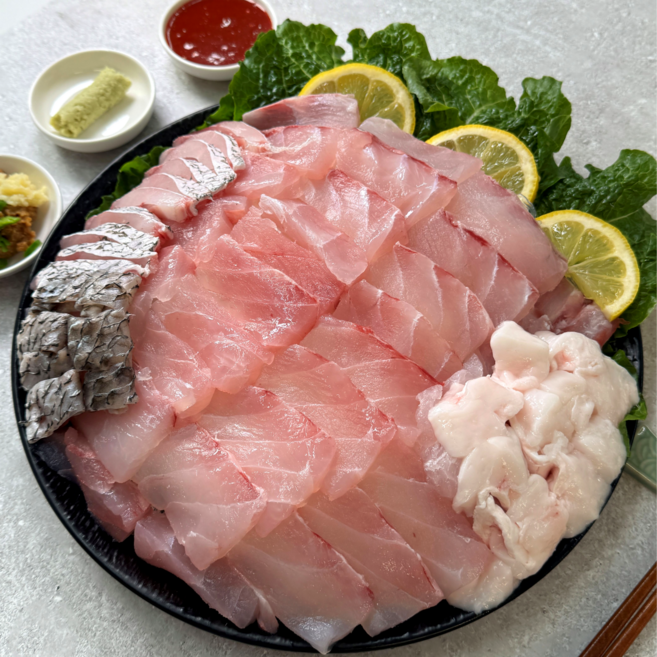 민어회 450g 목포민어 민어부레 민어껍질 민어숙성회 민어지리탕 민어택배 민어전, 자연산 민어회 450g (회손질), 1개