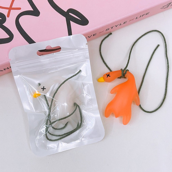 자외선 오리 키링 uv 감지 변색 베이징덕 자동차 인테리어 소품, 1개, 큰오리