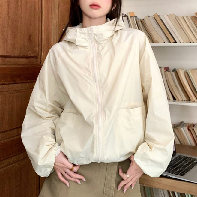 바이누아 여성 루즈핏 후드 바람막이 자켓 간절기 아우터