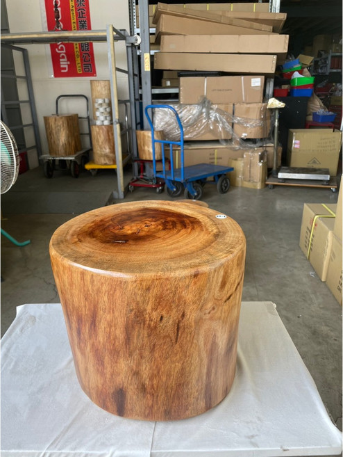 圓夢補給站 樟木實木椅凳 高約28.5公分 直徑約32公分 (20-1), 1個