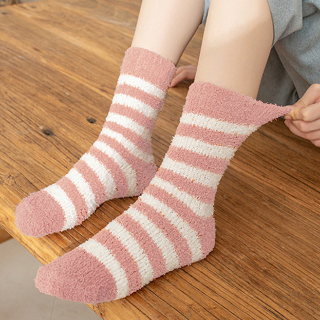 줄무늬 수면양말 남여공용 극세사 두꺼운 겨울 양말 보온 임산부 수족냉증