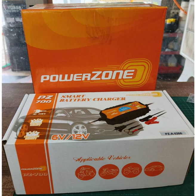 PZ-700 微電腦智慧型充電器 6V/12V 汽車機車電池充電器 鉛酸AGM膠體鋰鐵電池適用 附快速接頭, 智慧型充電器, N/A