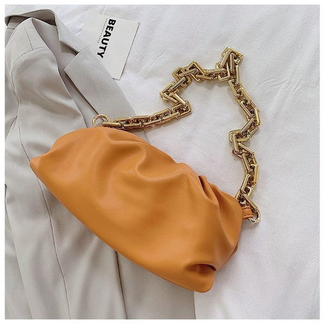 2021 데이 클러치 두꺼운 골드 체인 만두 클립 지갑 가방 여성 클라우드 겨드랑이 겨드랑이 숄더 백 플리츠 바게트 파우치 토트 핸드백