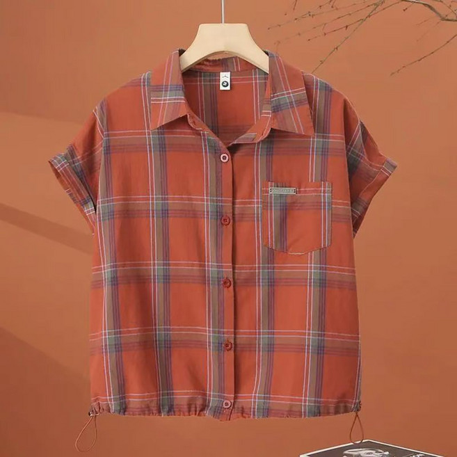 ROYALBELLE 여성 카라넥 체크 패턴 반팔 루즈핏 캐주얼 숏기장 셔츠 K0031125