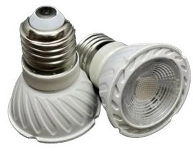 4000K 自然光燈泡 柔和舒適 節能省電 適用於居家照明, E27杯燈 5W 白光, 1個