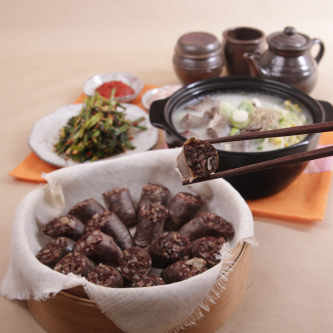 해드림 고기순대 고기와 부추로 꽉 언제 어디서나 부담없이 즐기는 깊은 맛 1kg 2개