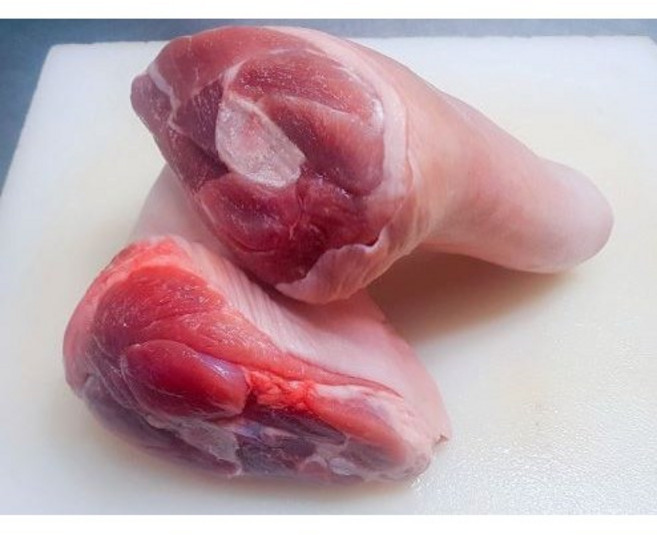 돼지고기 족발 2개 2.6kg이상 돼지족발 전족 장족 앞다리 윗장족 수비드 학센 쫄데기 생족, 컷팅x