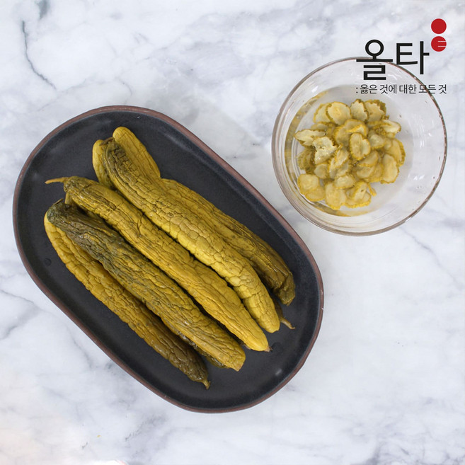 3위 - 국내산 오이로 만든 꼬들 통 오이지 3봉(15개), 15개, 570g