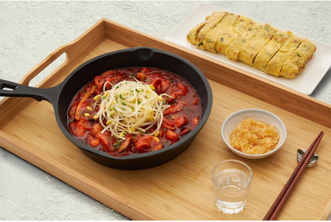 고고초이스 통통하고 맛이 일품인 양념쭈꾸미볶음(순한맛) 밀키트/캠핑요리추천, 1개