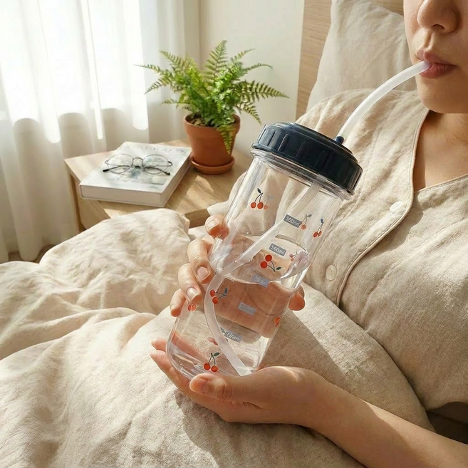 USLY 누워서 마신다 길다란 실리콘 빨대 물병 요양원 병원 환자 유치원 어린이집, 체리투명, 1개, 500ml