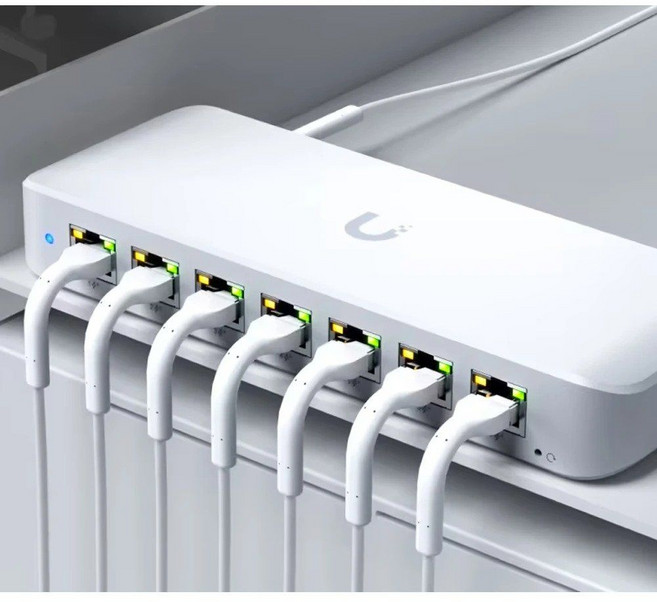 UBIQUITI USW 42W USW-Ultra-60W 52W USW-Ultra-210W 202W 레이어 2 8 포트 GbE PoE 스위치 ++, 03 USW210W USED