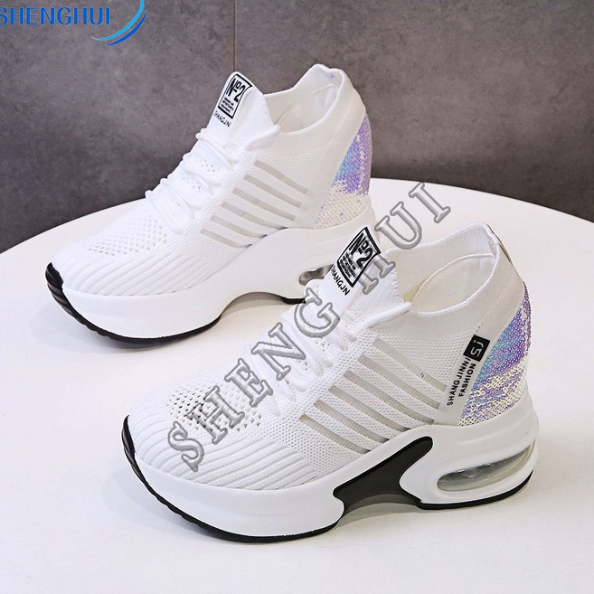 SHENGHUI여성 키높이 운동화 메쉬 9CM 하이힐 통굽 웨지힐 레이스업 스팽글 스니커즈 여자운동화 신발SH7*9LW