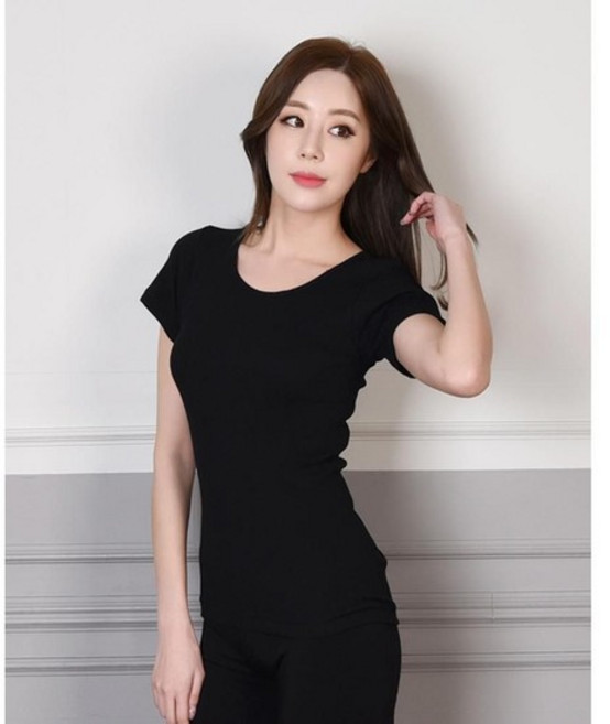 땀흡수 위생적인 골지 기본 여성 반팔 20대코디