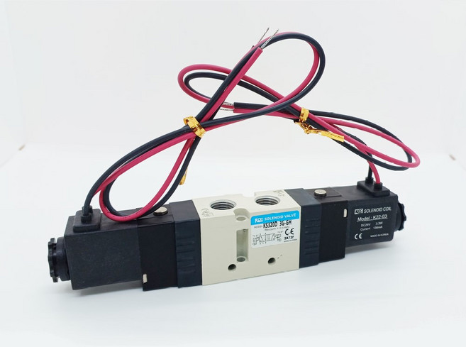 KCC정공 KS320D-3G-GH 특장차용 솔레노이드밸브(DC24V) 양동밸브 5 PORT (PT1/4), 1개