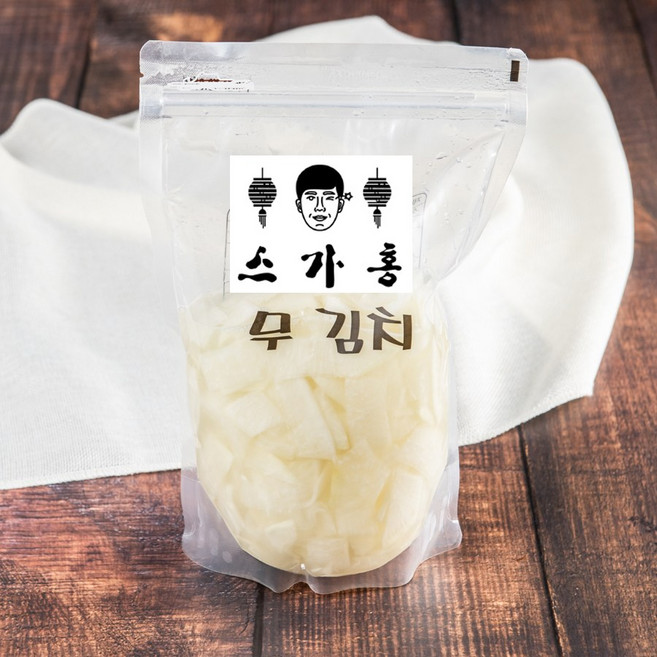 [스가홍] 제주무김치 800g (냉면 쫄면 쌈무대용 어린이김치 굿), 1개