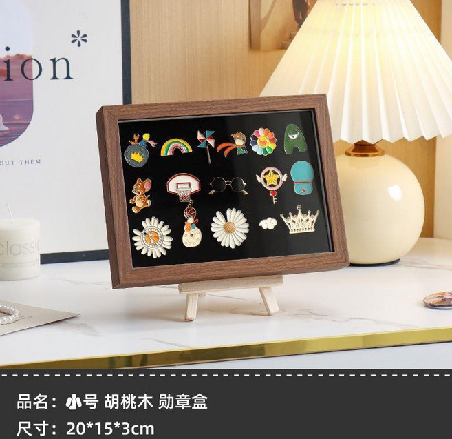 木紋金屬徽章收納盒 附支架 防塵展示盒, 1個, 透視亞剋力木紋勛章盒小號, N/A