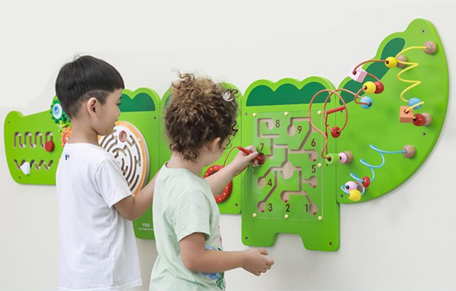 어린이집 인테리어 대형 악어 벽걸이교구 돌선물 원목장난감 구슬롤러코스터 도형넣기, 1개