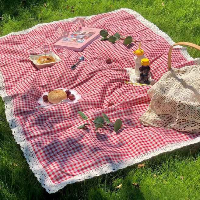 오릴리 파리지엔 프렌치 스타일 깅엄 체크 야외 피크닉 매트 3 Size, 체리 레이스