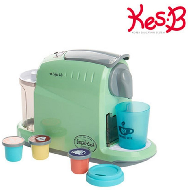 작동하는 소꼽놀이장난감 작동하는 주방놀이 불들어오는장난감밥솥 장난감커피머신 돌아가는믹서기 전자레인지 방나오는토스터기 작동하는전자레인지 식기세척기 음식색이변하는 에어프라이기, 커피머신, 1개