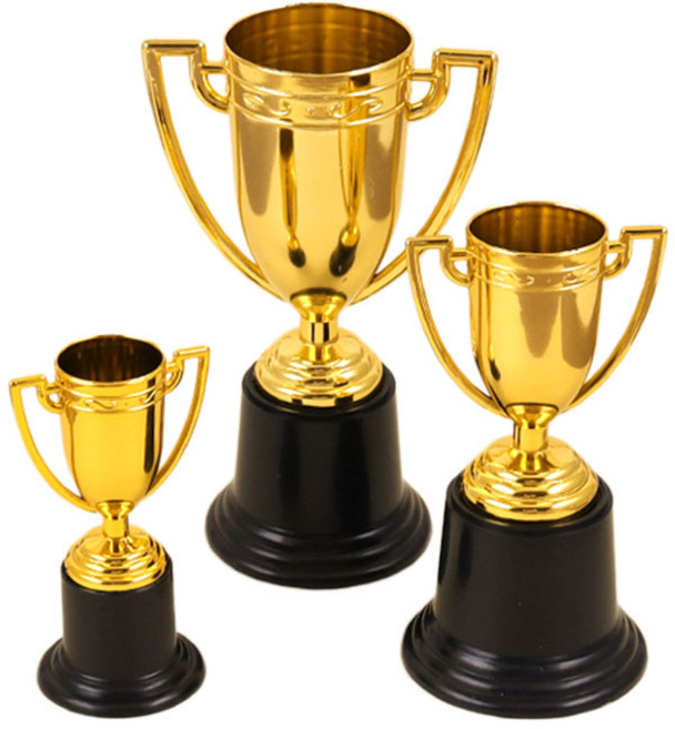 [아이디몬] 미니트로피 상메달 행사 체육대회 유치원 어린이 기념품 상장 우승기념