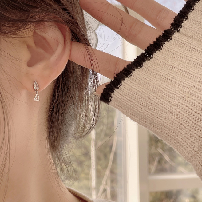 써지컬스틸 큐빅 물방울 드롭 귀걸이 (2color)