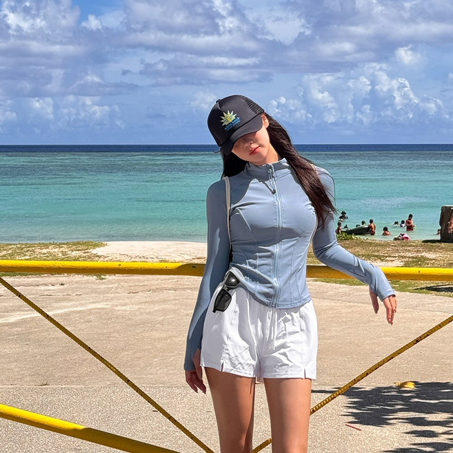 [비치팜]웬디 집업 래쉬가드 상의 비치웨어 물놀이 바캉스 여름 긴팔 수영복, 소라