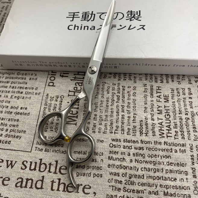 劍牌 6寸 440c 美髮剪刀 銀色手柄, 1個, 如圖所示