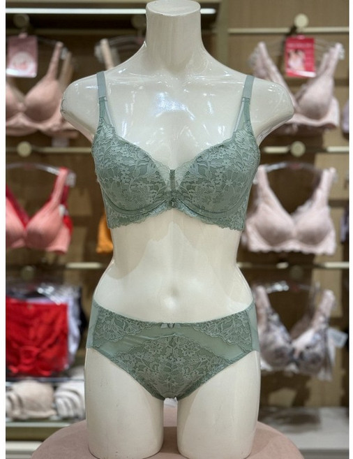 트라이엄프 LV3 볼륨 에어라이트 커버업 그린 브라+헴팬티 세트(TEWBRBP812GR) 3073081