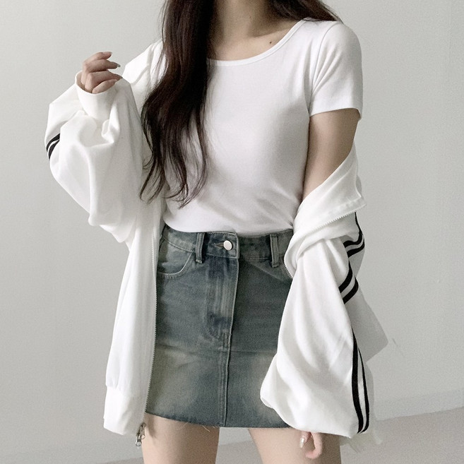 [국내제작/왕오버핏] 데이지클로젯 레이드 두줄 라인 긴팔 루즈핏 투웨이 빅사이즈 후드집업 / 봄 여름 가을 간절기 기본템 데일리룩 학생 교복템 트랙 심플 캐주얼 여성 여자 아우터