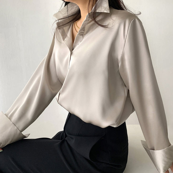네모엔룩 여성용 싱글새틴 블라우스