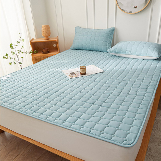 부드럽고 편안하다 누빔 침대패드 고정밴드형, 파란색