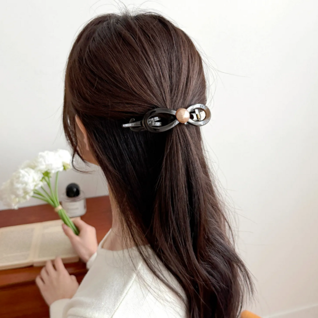 피그공방 여성 진주 머리핀 집게핀 1p